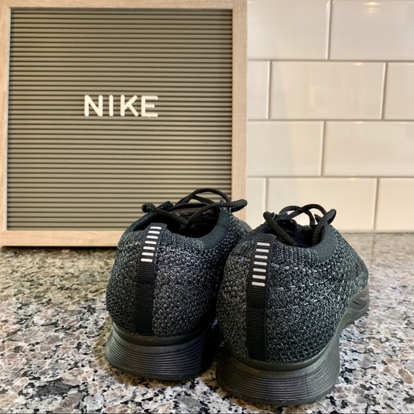 Nike Flyknit Racer Running Shoe - Black Unisex - Picture 5 of 5